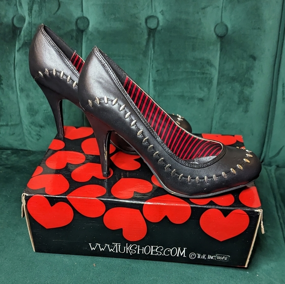 TUK metal stitch heels Black PU US 10 - Picture 9 of 10